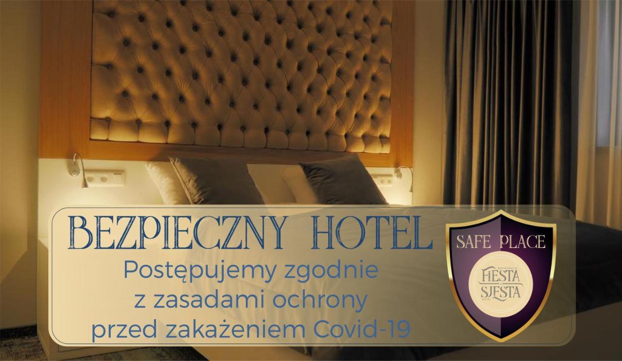 Hotel Sjesta Nowa Sol Bagian luar foto