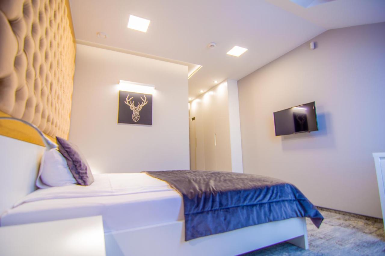 Hotel Sjesta Nowa Sol Bagian luar foto